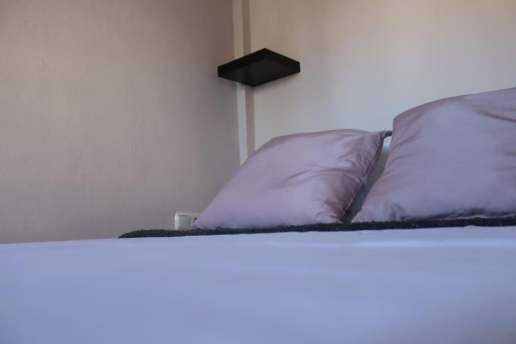 Private Apartment - The Lover'S Nest - Apt Privado Гранада Экстерьер фото